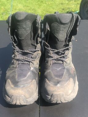 Hoka One One Men's Black and Gray Hiking Boots Size 11 D
